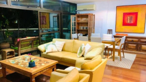 Apartamento J Oceânico 2 suites garagem e proximo a praia